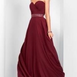NWT Clarissa pomegranate prom dress